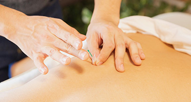 鸿厚堂  以仁心守健康，以实干创未来